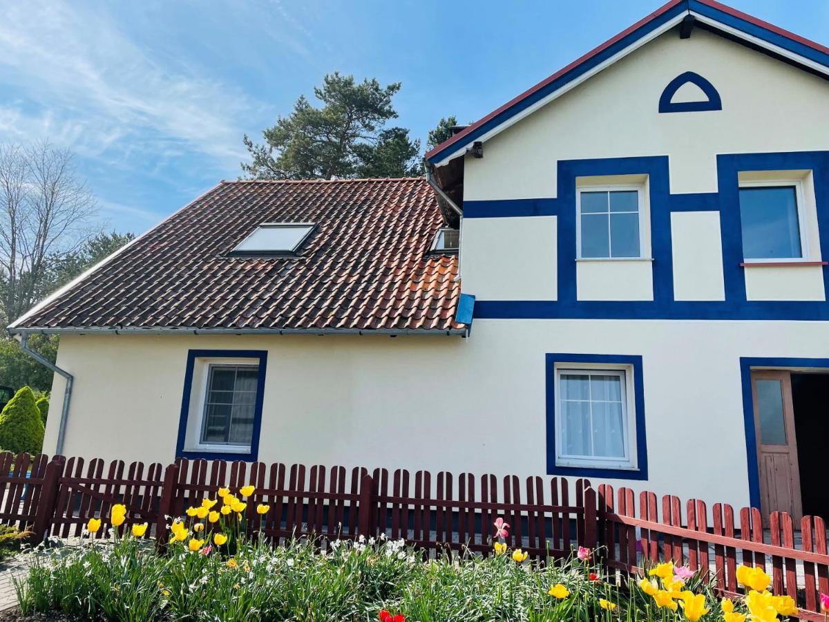 Old House Nida 호텔 외부 사진